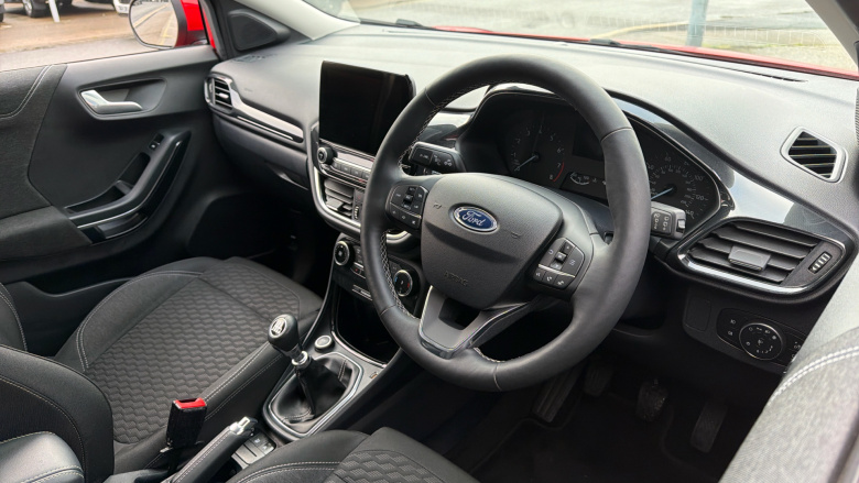 Ford Puma 1.0 EcoBoost Hybrid mHEV 155 Titanium 5dr Petrol Hatchback